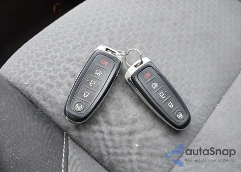 2019 Ford Escape Se из США, поврежденный, VIN 1FMCU9GDXKUC56877